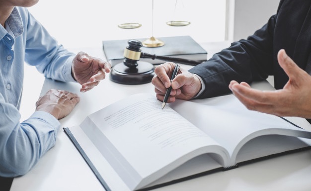 consultation conference male lawyers professional businesswoman working discussion having law firm office concepts law judge gavel with scales justice 28283 1410 1 اهلیت تمتع